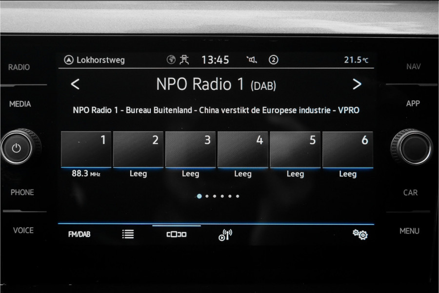 Volkswagen Polo 1.0 TSI Highline 5DRS CarPlay PDC