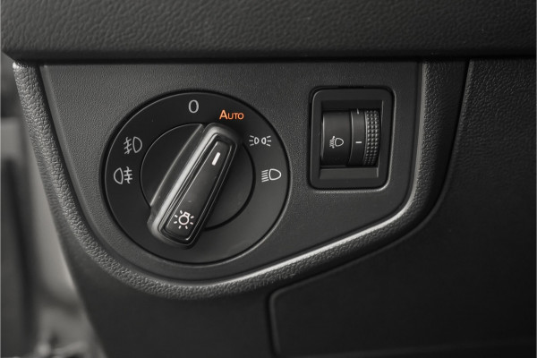 Volkswagen Polo 1.0 TSI Highline 5DRS CarPlay PDC
