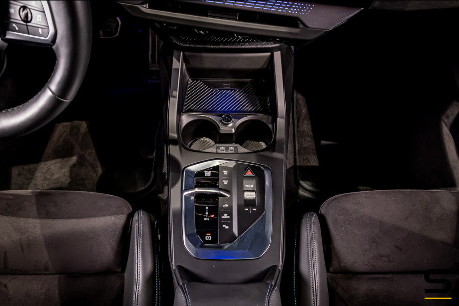 BMW 1-serie 120 M Sport Pro|Pano|H&K|HUD|360°|ACC|Iconic|NEW