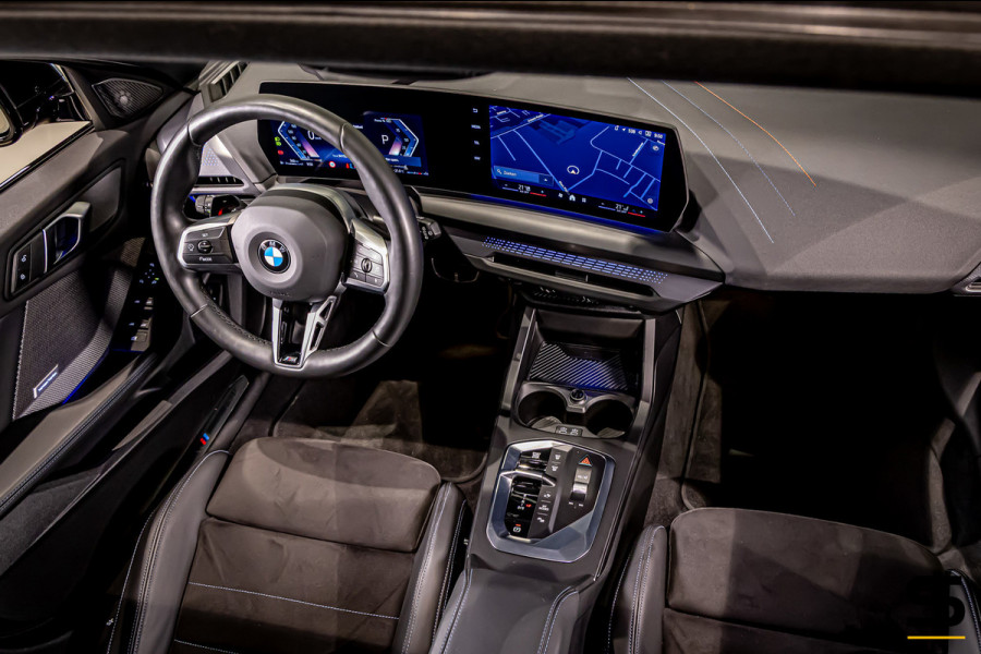 BMW 1-serie 120 M Sport Pro|Pano|H&K|HUD|360°|ACC|Iconic|NEW