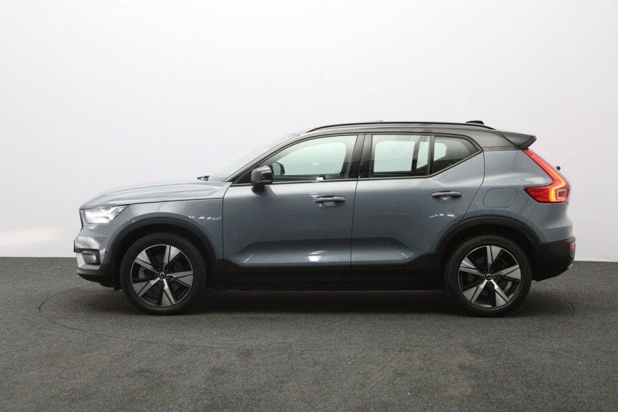 Volvo XC40 Recharge Pro 232 PK 70 KWH, SOH 96 %, Panoramadak, Trekhaak, Harman/Kardon, Memory