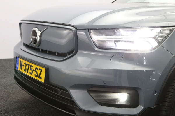 Volvo XC40 Recharge Pro 232 PK 70 KWH, SOH 96 %, Panoramadak, Trekhaak, Harman/Kardon, Memory