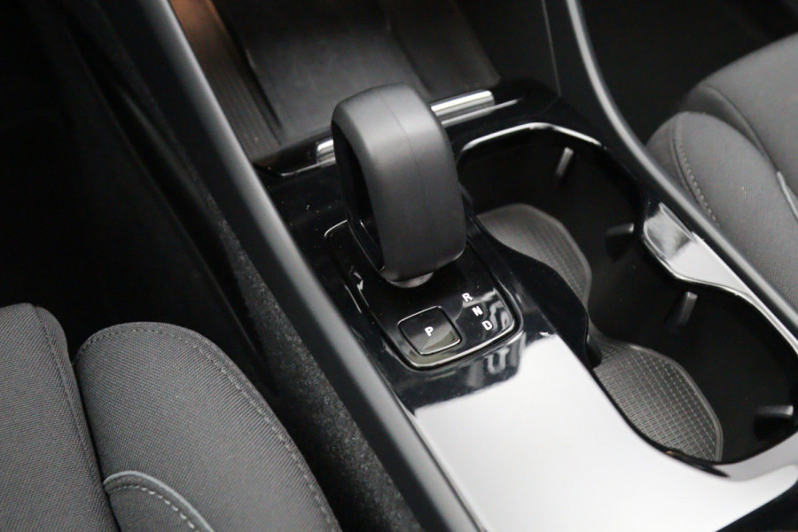 Volvo XC40 Recharge Pro 232 PK 70 KWH, SOH 96 %, Panoramadak, Trekhaak, Harman/Kardon, Memory