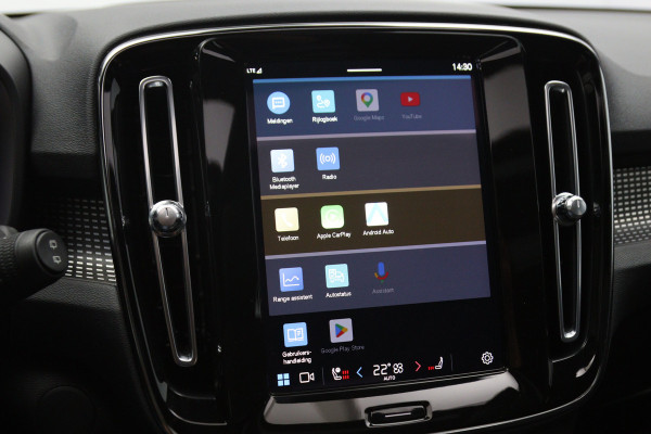 Volvo XC40 Recharge Pro 232 PK 70 KWH, SOH 96 %, Panoramadak, Trekhaak, Harman/Kardon, Memory