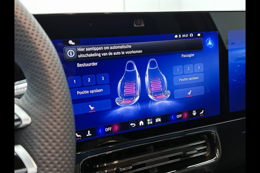 Mercedes-Benz Glb 180 Business Solution AMG 7p. | Premium pakket | Nightpakket | Vast panoramadak | Verstelbare demping | 20” multispaaks lichtmetalen AMG-velgen | GUARD 360° | Massage functie |