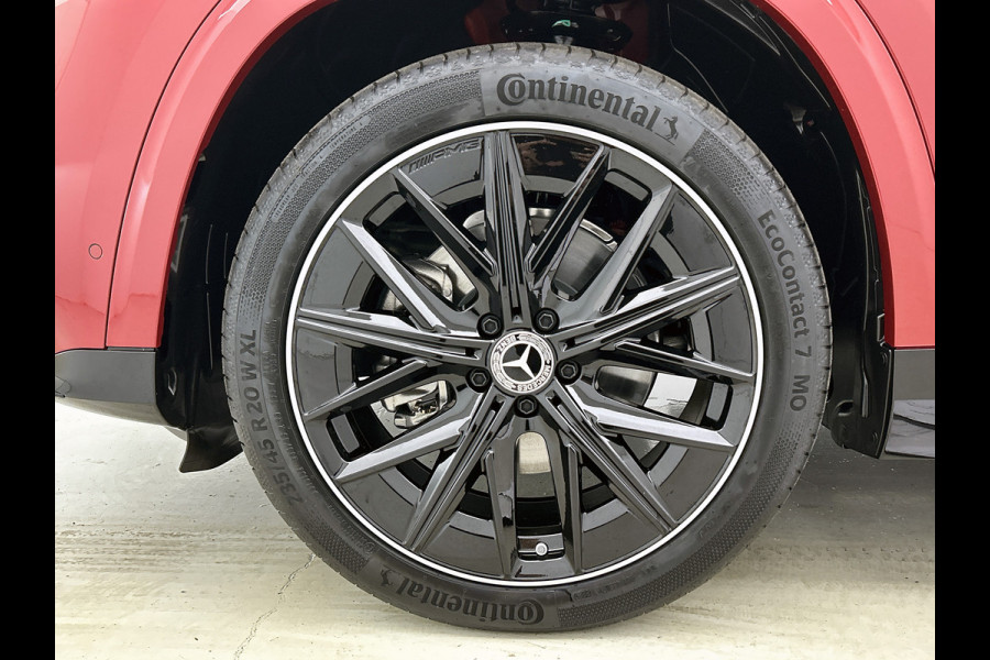 Mercedes-Benz Glb 180 Business Solution AMG 7p. | Premium pakket | Nightpakket | Vast panoramadak | Verstelbare demping | 20” multispaaks lichtmetalen AMG-velgen | GUARD 360° | Massage functie |