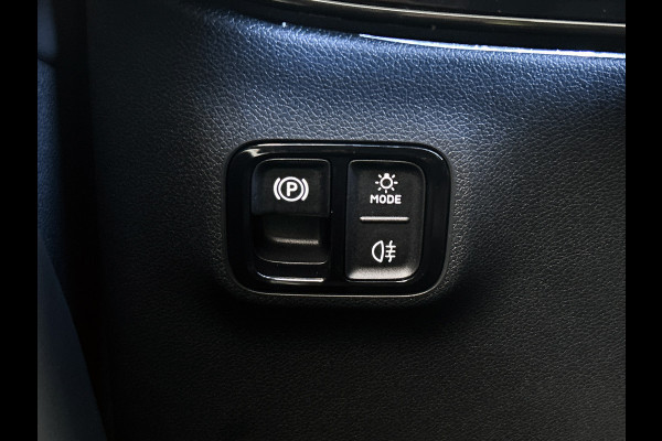 Mercedes-Benz Glb 180 Business Solution AMG 7p. | Premium pakket | Nightpakket | Vast panoramadak | Verstelbare demping | 20” multispaaks lichtmetalen AMG-velgen | GUARD 360° | Massage functie |