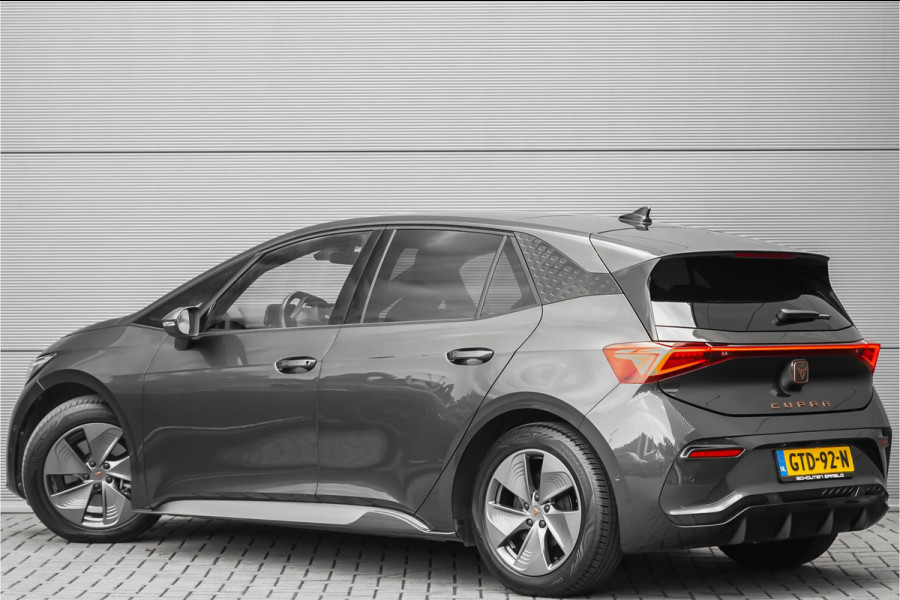 CUPRA Born 62 kWh Pano ACC Keyless Stoelmassage Camera