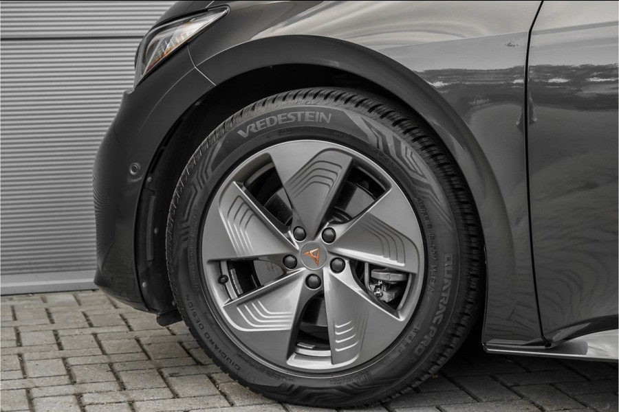 CUPRA Born 62 kWh Pano ACC Keyless Stoelmassage Camera