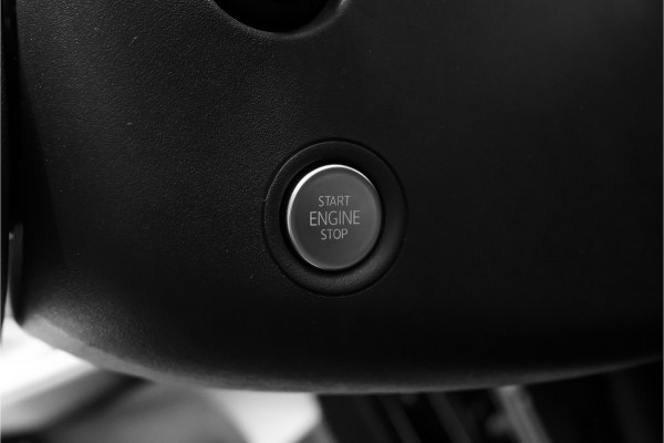 CUPRA Born 62 kWh Pano ACC Keyless Stoelmassage Camera