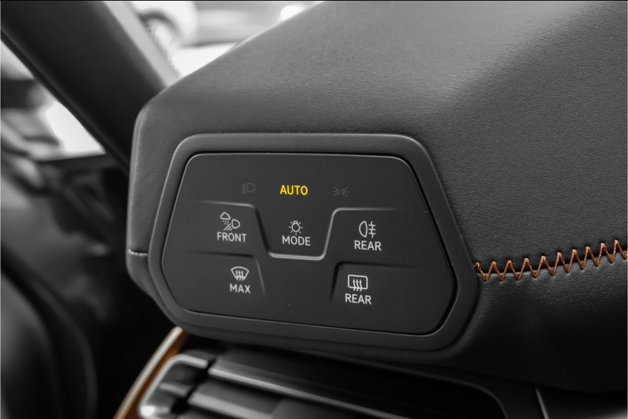 CUPRA Born 62 kWh Pano ACC Keyless Stoelmassage Camera