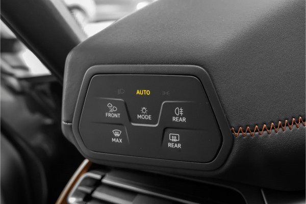 CUPRA Born 62 kWh Pano ACC Keyless Stoelmassage Camera