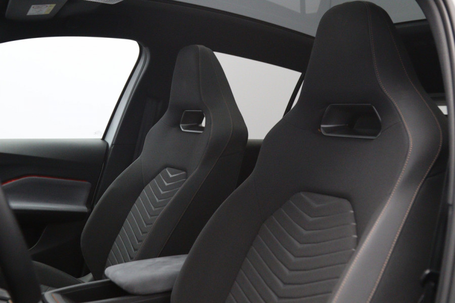 CUPRA Born 204 PK Adrenaline One 62 kWh, SOH 93 %, Panoramadak, Stoelverwarming, Carplay, Adap. Cruise Control