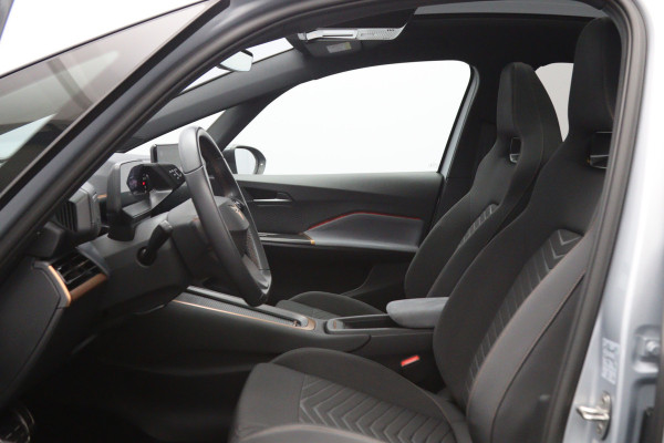 CUPRA Born 204 PK Adrenaline One 62 kWh, SOH 93 %, Panoramadak, Stoelverwarming, Carplay, Adap. Cruise Control