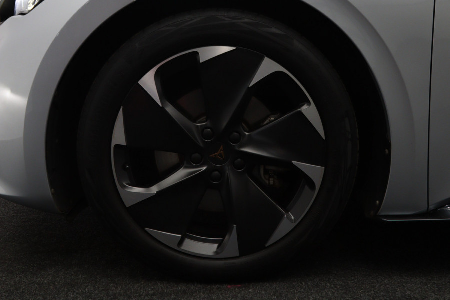 CUPRA Born 204 PK Adrenaline One 62 kWh, SOH 93 %, Panoramadak, Stoelverwarming, Carplay, Adap. Cruise Control