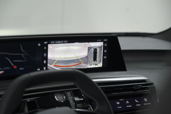 Peugeot E-3008 GT 210 73 kWh | Schuif-/Kanteldak | 360 Vision & Drive Assist Plus Pack | Elektrische Kofferklep