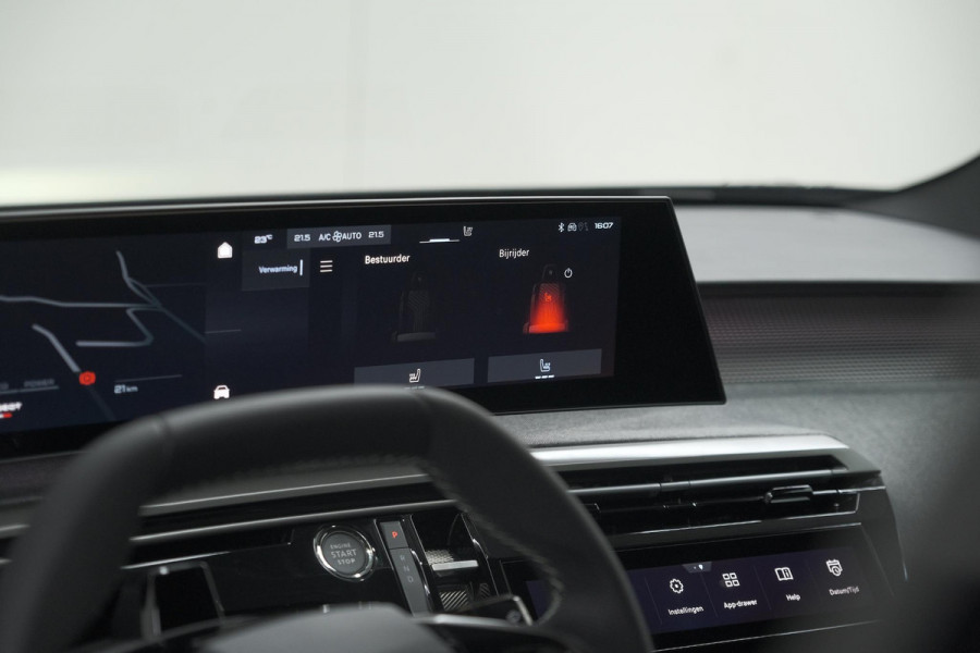 Peugeot E-3008 GT 210 73 kWh | Schuif-/Kanteldak | 360 Vision & Drive Assist Plus Pack | Elektrische Kofferklep
