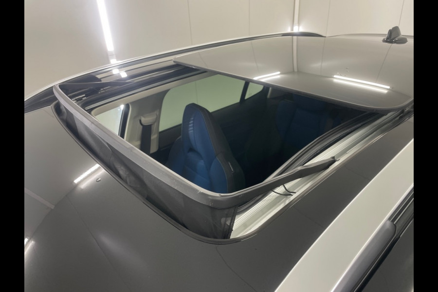 Lynk & Co 01 1.5 PHEV 262PK Adapt.Cruise 360° Cam Carplay Black Plug-in Stoelverw Vol opties!