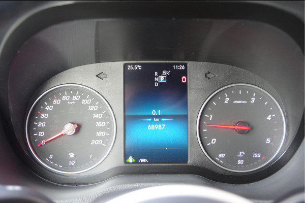 Mercedes-Benz Sprinter 319 3.0 CDI V6 L2H1 3-ZITS, AUT. LED, LEDER, 360 CAMERA, ADAPT. CRUISE, STOELVERWARMING, 10'' MBUX, STANDKACHEL, CLIMA, TREKHAAK