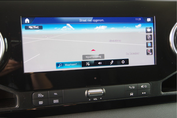Mercedes-Benz Sprinter 319 3.0 CDI V6 L2H1 3-ZITS, AUT. LED, LEDER, 360 CAMERA, ADAPT. CRUISE, STOELVERWARMING, 10'' MBUX, STANDKACHEL, CLIMA, TREKHAAK