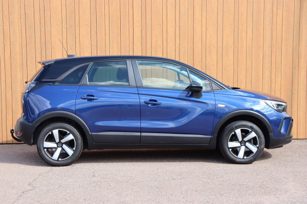 Opel Crossland 1.2 Turbo Business Edition org.NL afn.trekhaak camera carplay navi h.leer pdc