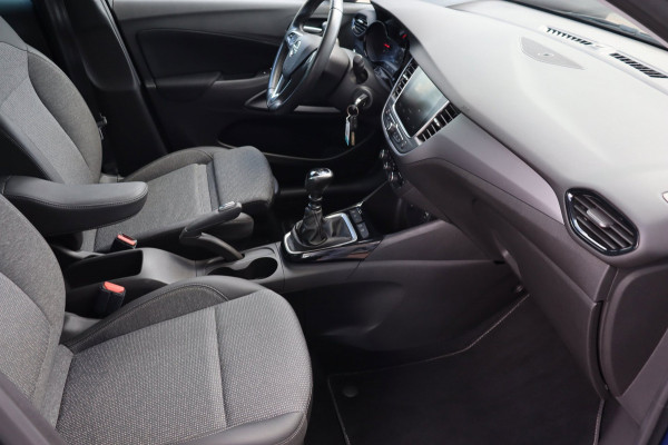 Opel Crossland 1.2 Turbo Business Edition org.NL afn.trekhaak camera carplay navi h.leer pdc