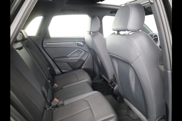 Audi Q3 45 TFSI e S edition 245pk | Panoramdak | Dode hoek detectie | Parkeercamera | Elektrisch bedienbare achterklep | S-line interieur