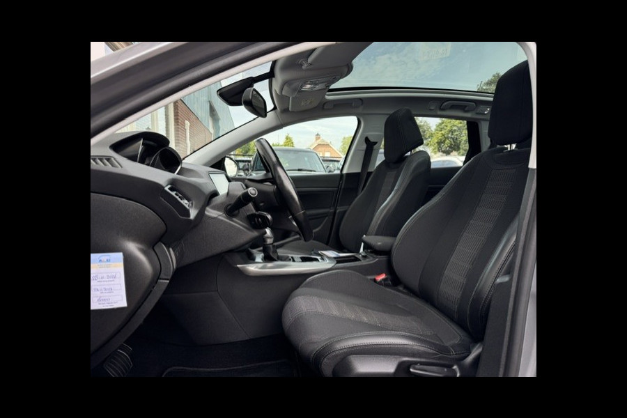 Peugeot 308 SW 1.2 Automaat - Trekhaak - LED - Panorama dak