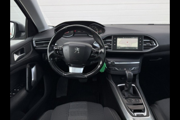Peugeot 308 SW 1.2 Automaat - Trekhaak - LED - Panorama dak
