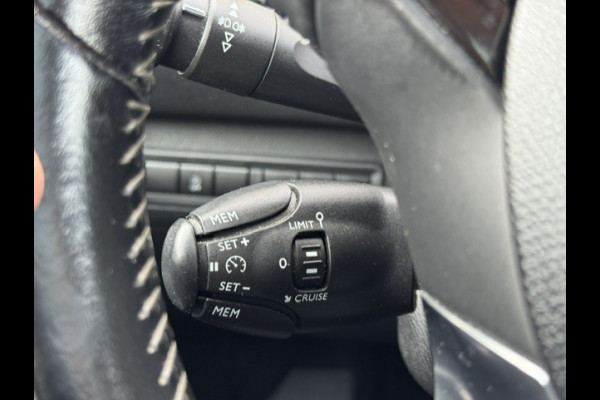 Peugeot 308 SW 1.2 Automaat - Trekhaak - LED - Panorama dak