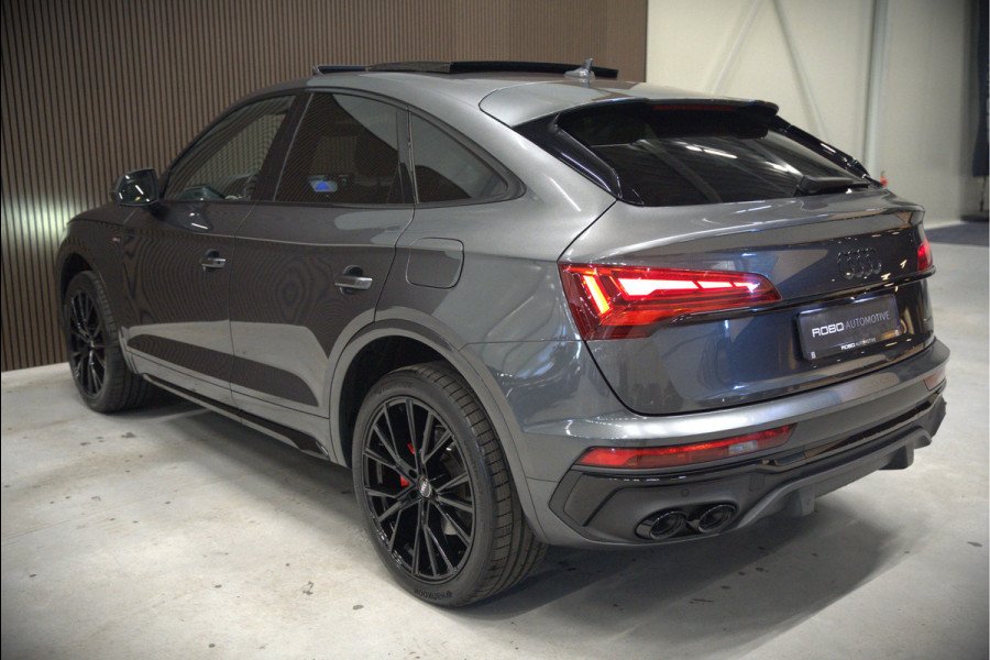 Audi Q5 Sportback 50 TFSI e S edition Competition S-Line | Panoramadak | Stoelverwarming | Camera | Elektrische Stoelen | Keyless | Navigatie | Trekhaak | Cruise Control | Ambiance Verlichting | Parkeersensoren