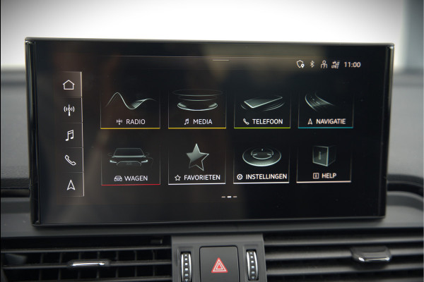 Audi Q5 Sportback 50 TFSI e S edition Competition S-Line | Panoramadak | Stoelverwarming | Camera | Elektrische Stoelen | Keyless | Navigatie | Trekhaak | Cruise Control | Ambiance Verlichting | Parkeersensoren