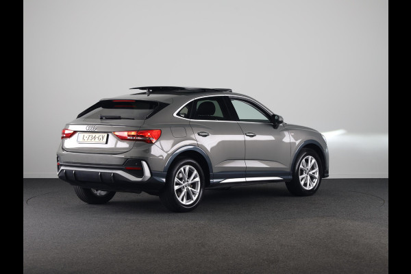 Audi Q3 Sportback 35 TFSI S Edition 150pk | Panoramadak | Parkeersensoren voor en achter | Keyless | Navigatie | Stoelverwarming