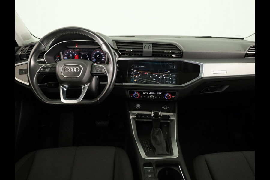 Audi Q3 Sportback 35 TFSI S Edition 150pk | Panoramadak | Parkeersensoren voor en achter | Keyless | Navigatie | Stoelverwarming