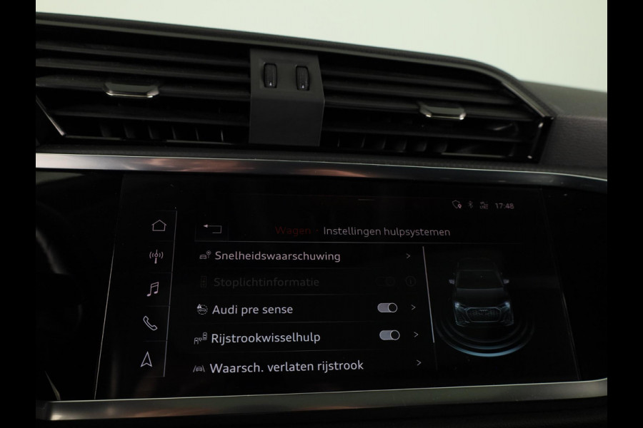 Audi Q3 Sportback 35 TFSI S Edition 150pk | Panoramadak | Parkeersensoren voor en achter | Keyless | Navigatie | Stoelverwarming