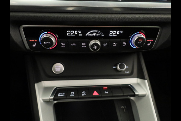 Audi Q3 Sportback 35 TFSI S Edition 150pk | Panoramadak | Parkeersensoren voor en achter | Keyless | Navigatie | Stoelverwarming