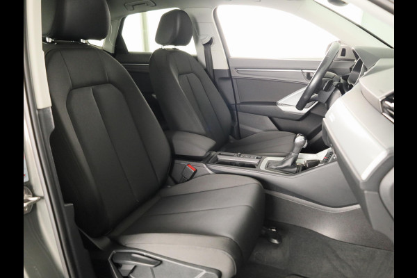 Audi Q3 Sportback 35 TFSI S Edition 150pk | Panoramadak | Parkeersensoren voor en achter | Keyless | Navigatie | Stoelverwarming