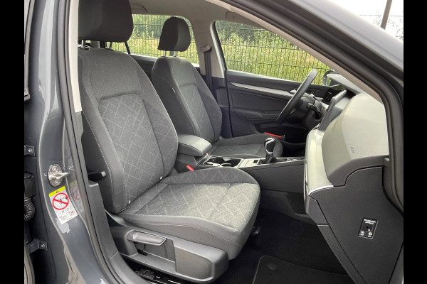Volkswagen Golf Variant 1.0 TSI Life | Carplay | PDC | ACC | Bluetooth |