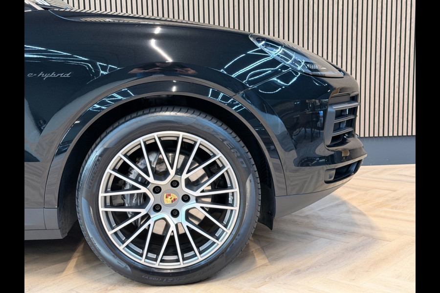 Porsche Cayenne Coupé 3.0 E-Hybrid 462PK Platinum Edition