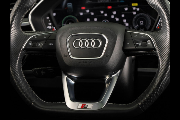 Audi Q3 Sportback 45 TFSI e S Edition 245 pk S-tronic | Navigatie | Panoramadak | Parkeersensoren | Adaptieve cruise control | S-Line interieur