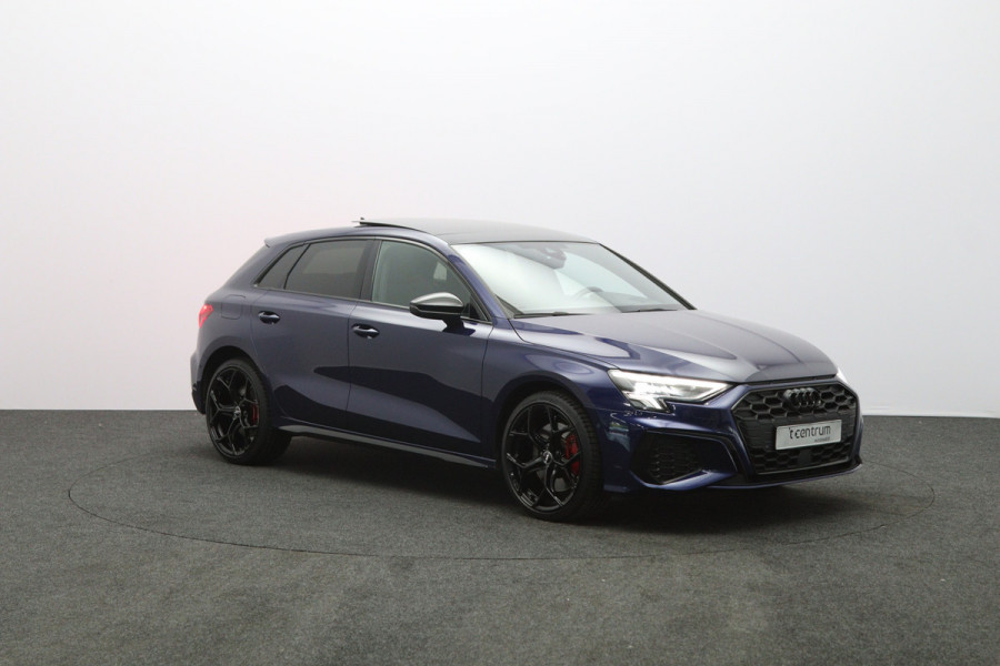 Audi A3 Sportback 45 TFSI e 245 PK S-Line edition Competition PHEV, Panoramadak, Adap. Cruise Control, Head-Up, Stoelverwarming