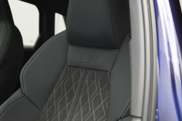 Audi A3 Sportback 45 TFSI e 245 PK S-Line edition Competition PHEV, Panoramadak, Adap. Cruise Control, Head-Up, Stoelverwarming