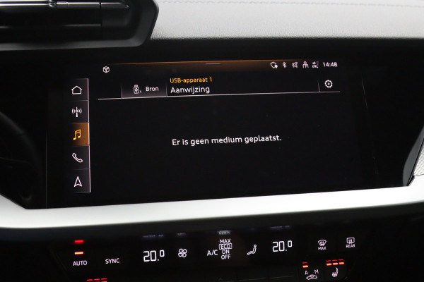 Audi A3 Sportback 45 TFSI e 245 PK S-Line edition Competition PHEV, Panoramadak, Adap. Cruise Control, Head-Up, Stoelverwarming