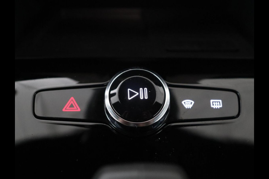 Polestar 2 Long Range Dual Motor Launch Edition 78kWh | SOH 91,6% | Panoramadak | Memory | Adaptive cruise | Stuur/stoel verwarming | Trekhaak |  360 camera | Park assist | Harman/ Kardon | Carplay