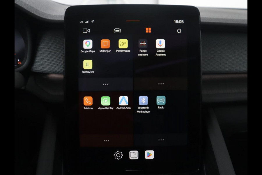 Polestar 2 Long Range Dual Motor Launch Edition 78kWh | SOH 91,6% | Panoramadak | Memory | Adaptive cruise | Stuur/stoel verwarming | Trekhaak |  360 camera | Park assist | Harman/ Kardon | Carplay