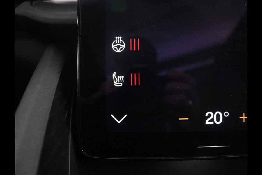 Polestar 2 Long Range Dual Motor Launch Edition 78kWh | SOH 91,6% | Panoramadak | Memory | Adaptive cruise | Stuur/stoel verwarming | Trekhaak |  360 camera | Park assist | Harman/ Kardon | Carplay