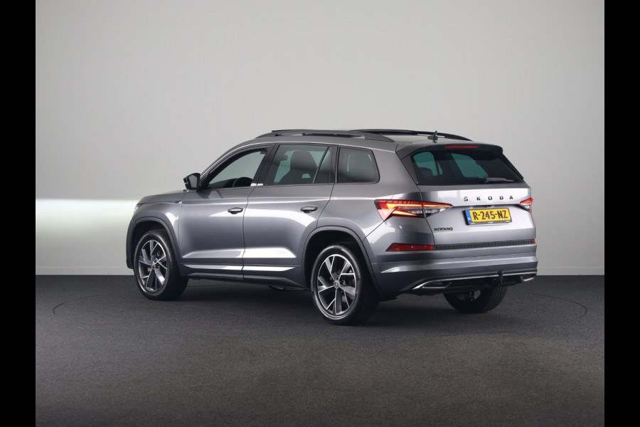 Škoda Kodiaq 1.5 TSI Sportline Business 7 persoons 150pk | Panoramadak | Trekhaak wegklapbaar | Parkeercamera | Navigatie | Elektrisch verstelbare voorstoelen met geheugen