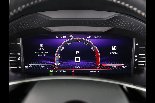 Škoda Kodiaq 1.5 TSI Sportline Business 7 persoons 150pk | Panoramadak | Trekhaak wegklapbaar | Parkeercamera | Navigatie | Elektrisch verstelbare voorstoelen met geheugen
