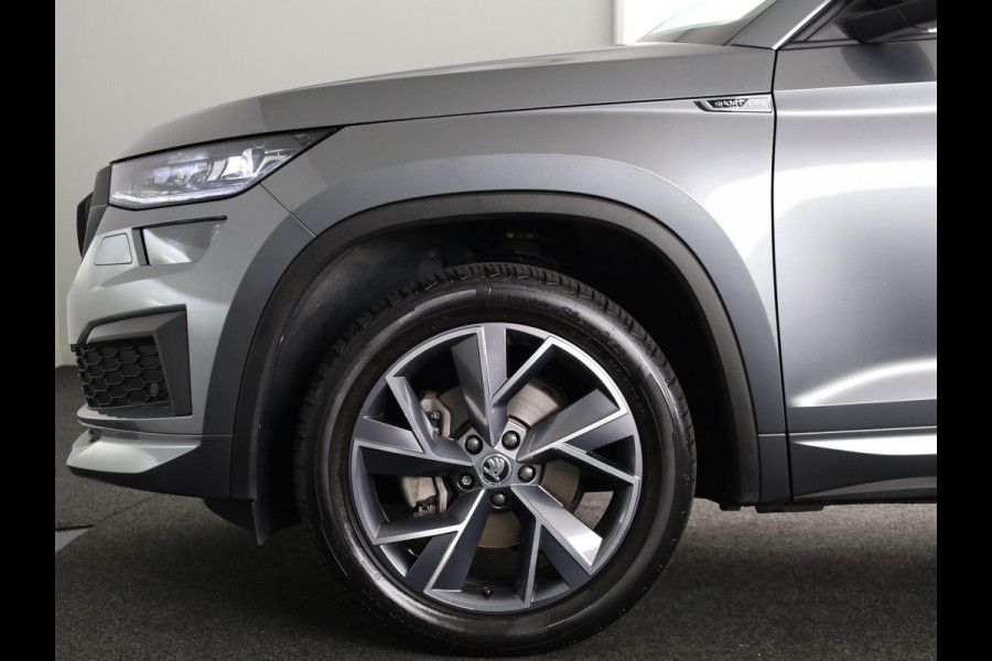 Škoda Kodiaq 1.5 TSI Sportline Business 7 persoons 150pk | Panoramadak | Trekhaak wegklapbaar | Parkeercamera | Navigatie | Elektrisch verstelbare voorstoelen met geheugen