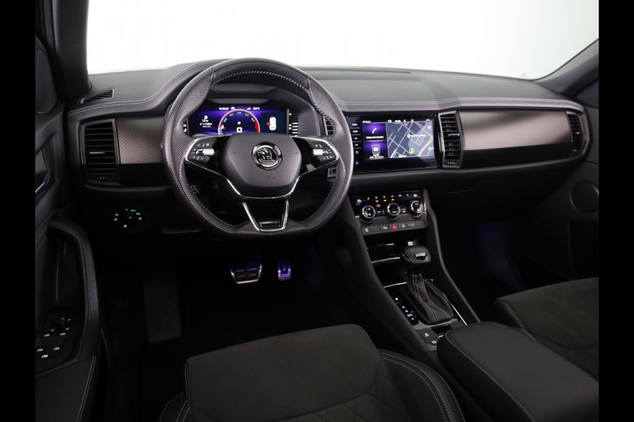 Škoda Kodiaq 1.5 TSI Sportline Business 7 persoons 150pk | Panoramadak | Trekhaak wegklapbaar | Parkeercamera | Navigatie | Elektrisch verstelbare voorstoelen met geheugen